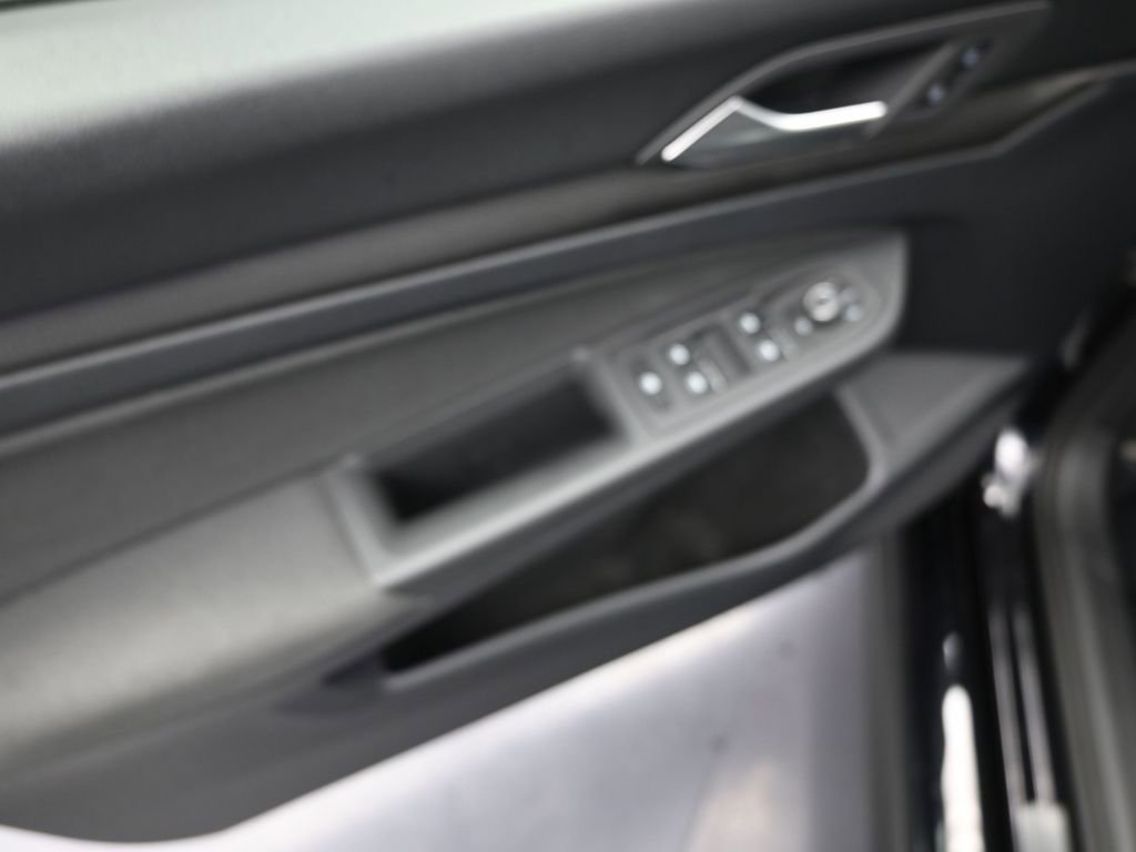 Used 2022 Volkswagen GTI S image 10