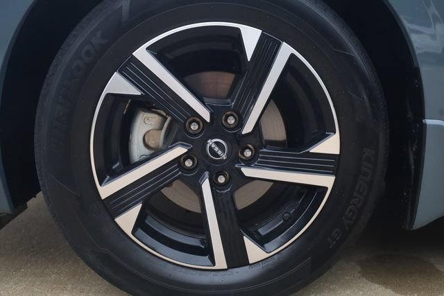 Used 2024 Nissan Sentra SV FWD image 8