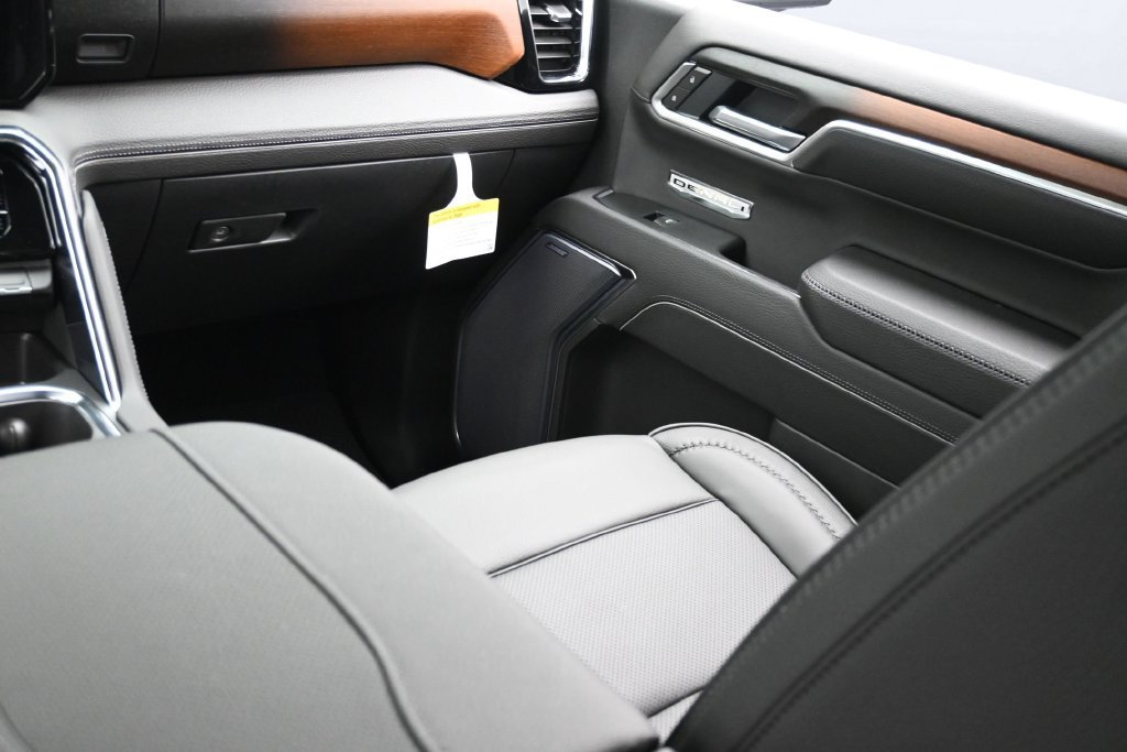 New 2026 GMC Sierra 1500 Denali AWD/4WD image 15