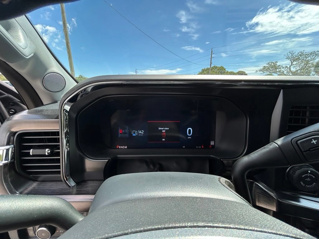New 2026 Ford F250 Lariat w/ Black Appearance Package AWD/4WD image 42