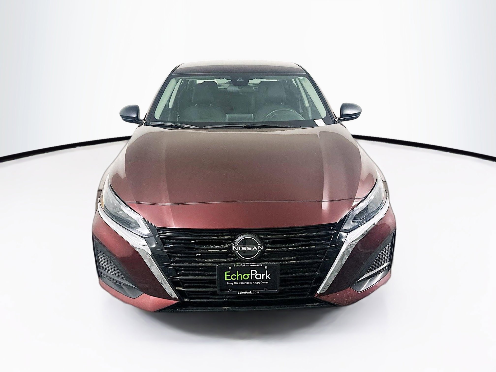 Used 2024 Nissan Altima 2.5 SV image 2