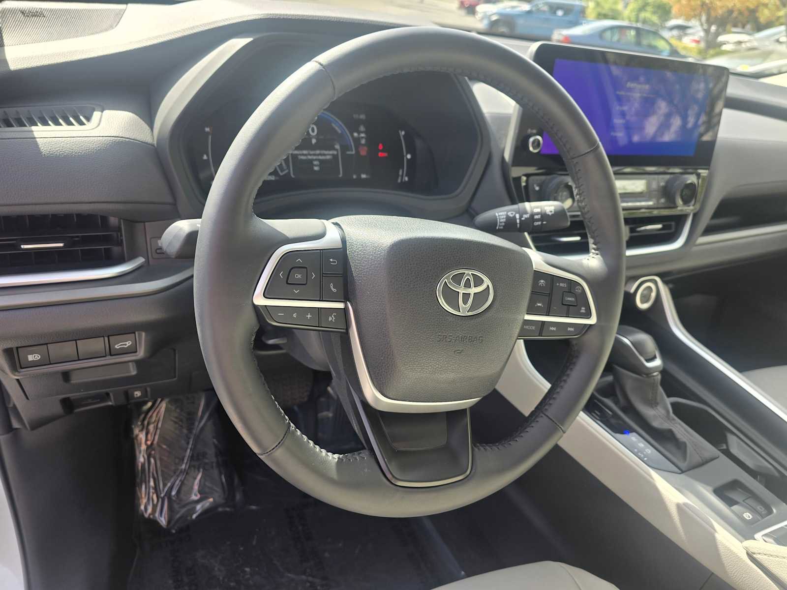 Used 2024 Toyota Grand Highlander XLE image 27