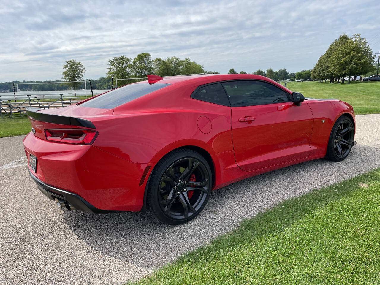 Used 2018 Chevrolet Camaro SS RWD image 69