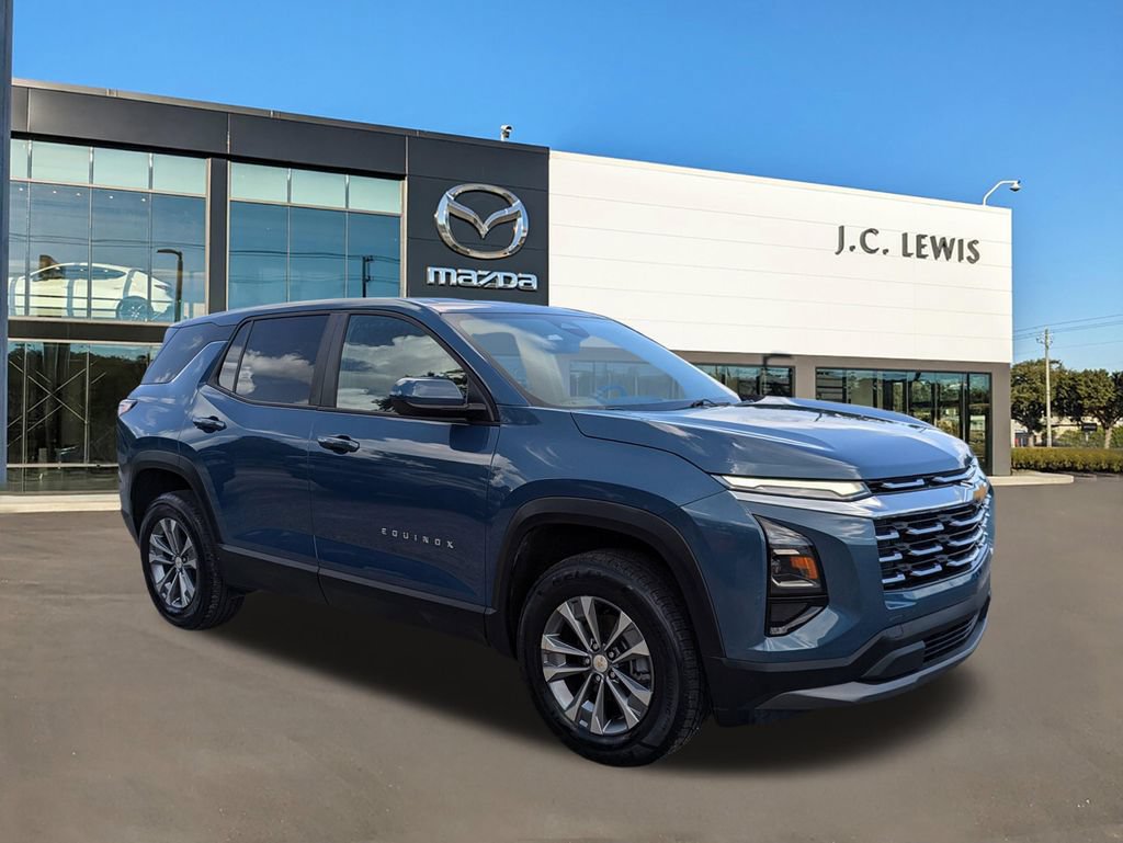 Used 2025 Chevrolet Equinox LT