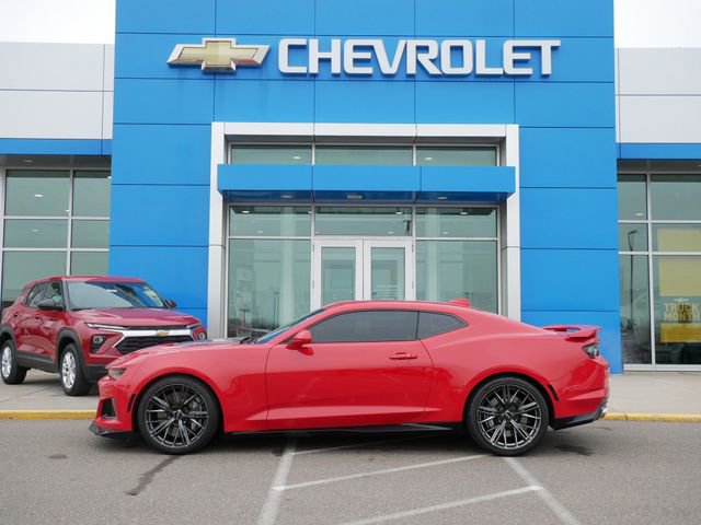 Used 2023 Chevrolet Camaro ZL1 image 4