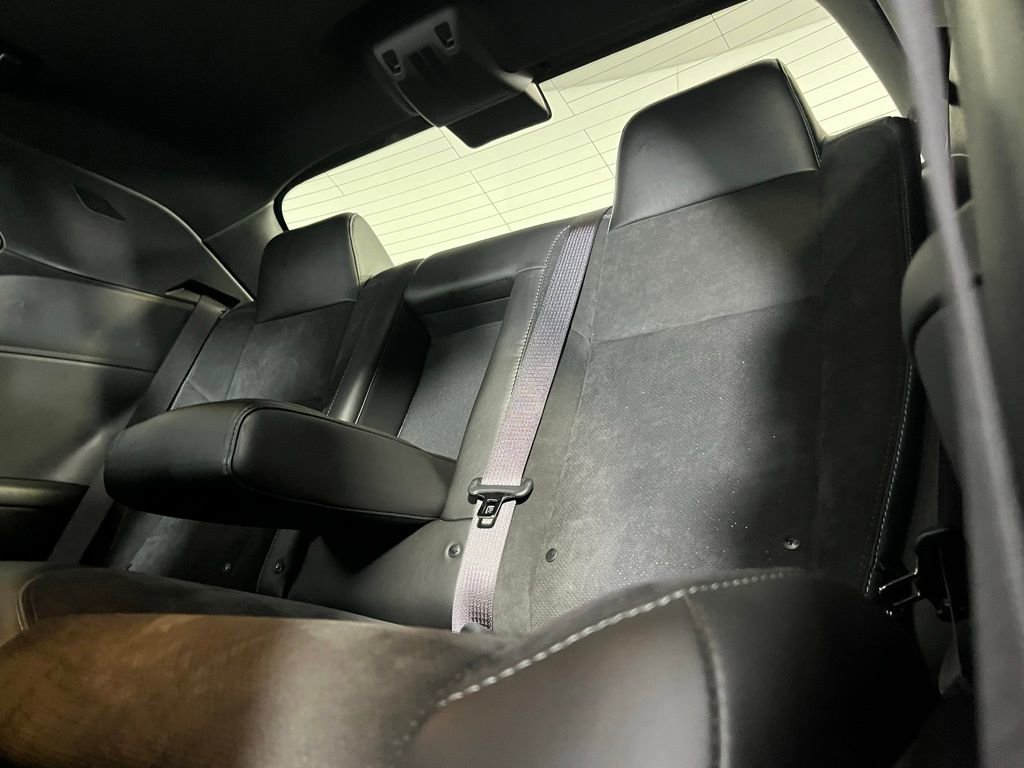Used 2023 Dodge Challenger R/T w/ Plus Package image 28