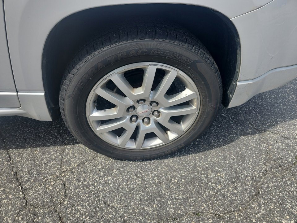 Used 2016 GMC Acadia Denali image 22