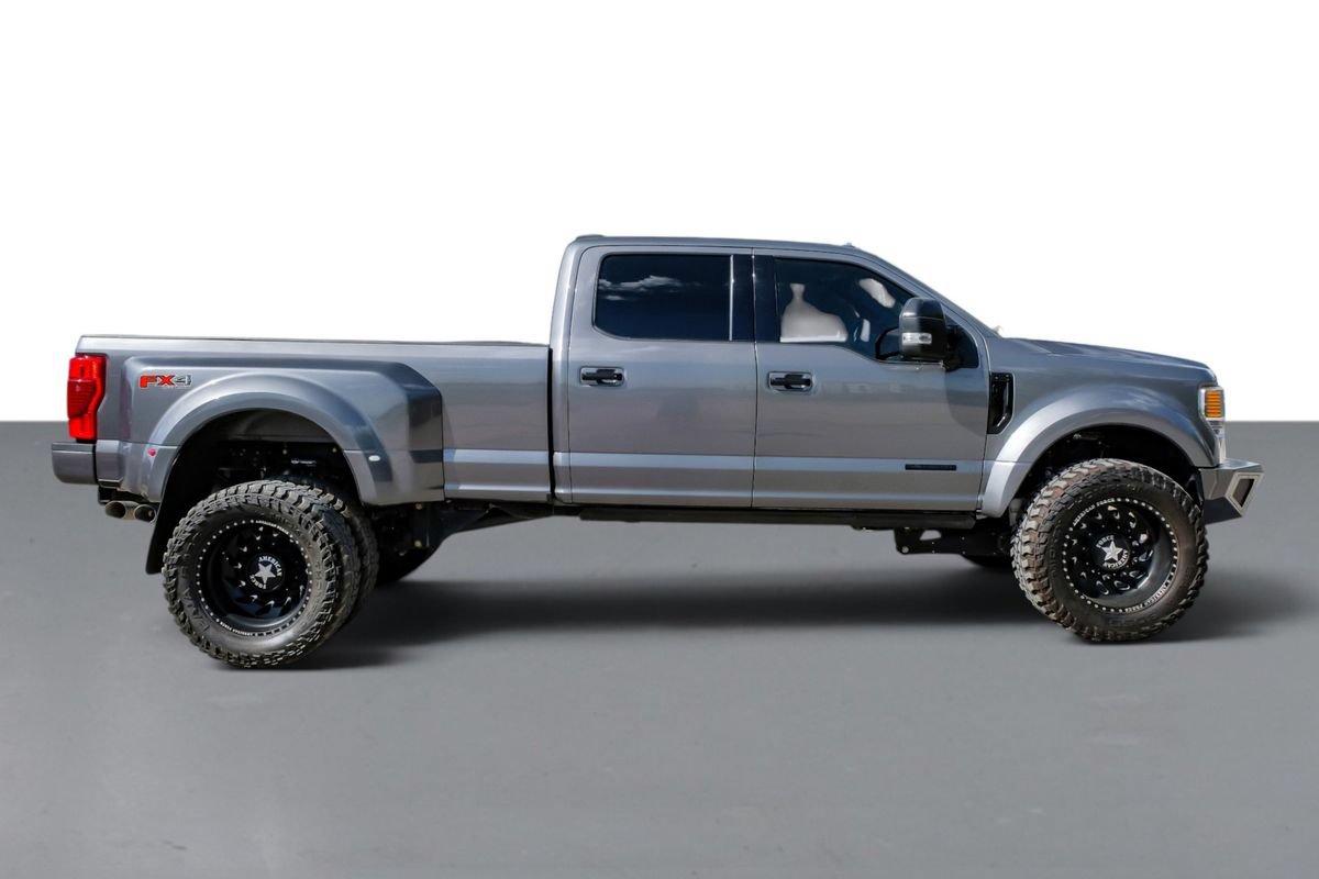 Used 2022 Ford F450 Platinum w/ FX4 Off-Road Package AWD/4WD image 6