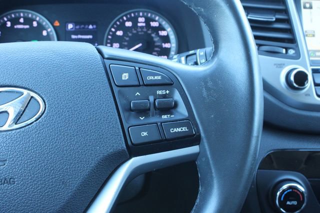 Used 2017 Hyundai Tucson SE Plus AWD/4WD image 24