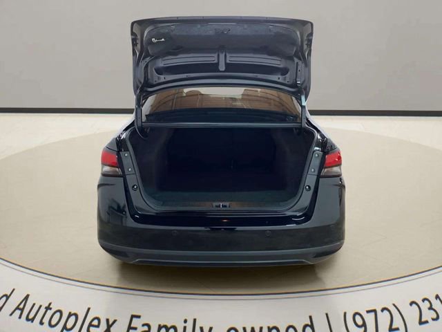 Used 2021 Nissan Versa S image 21