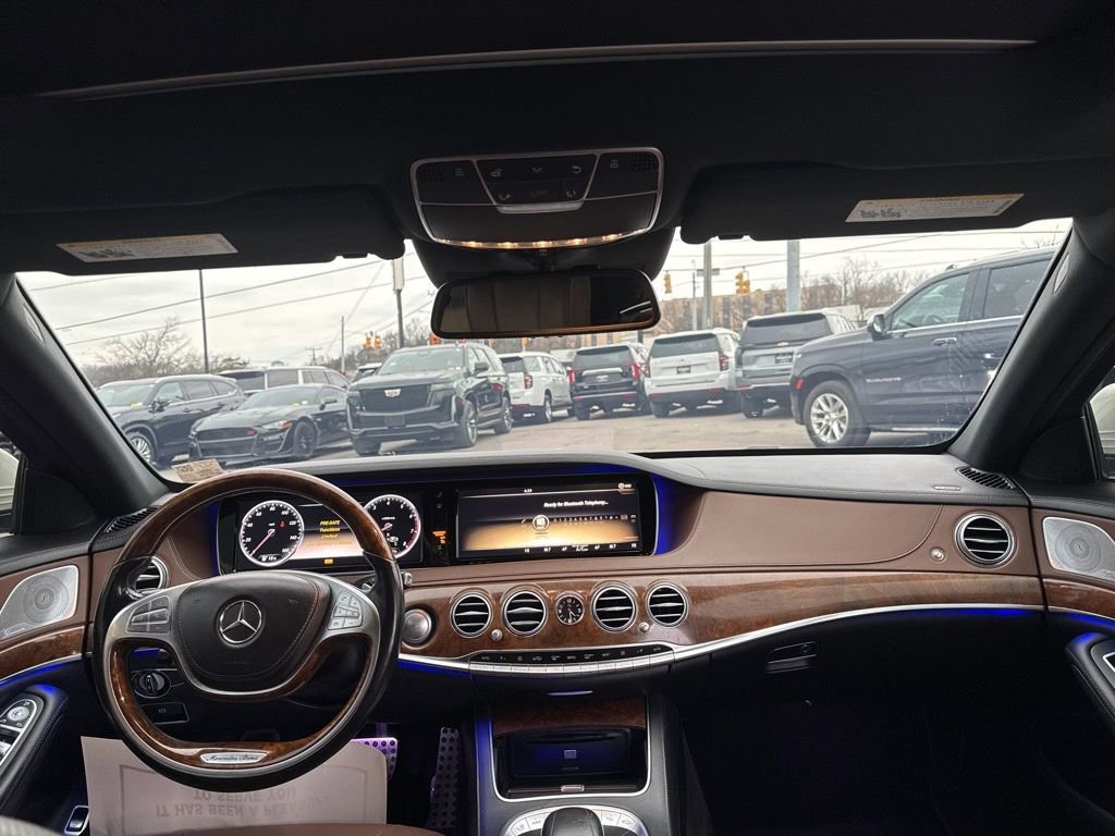 Used 2014 Mercedes-Benz S 550 Sedan w/ Sport Package w/ Sport Package image 22