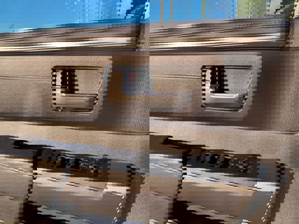 Used 2025 Toyota Tundra SR5 w/ SR5 Premium Package image 9