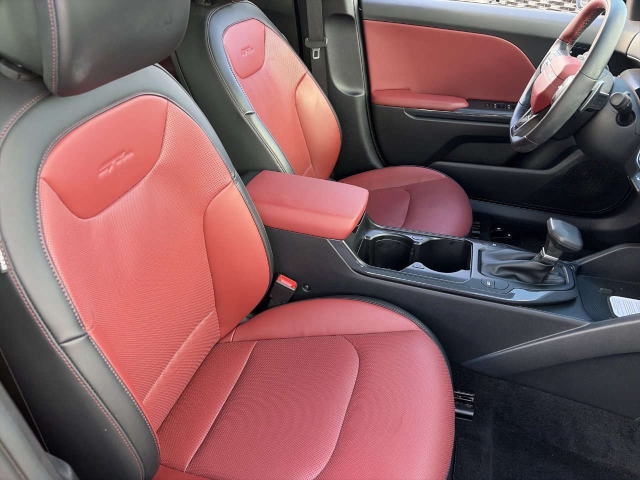 Certified 2025 Kia K4 GT-Line w/ GT-Line Premium Package FWD image 10