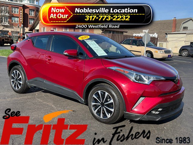 Used 2019 Toyota C-HR LE image 1