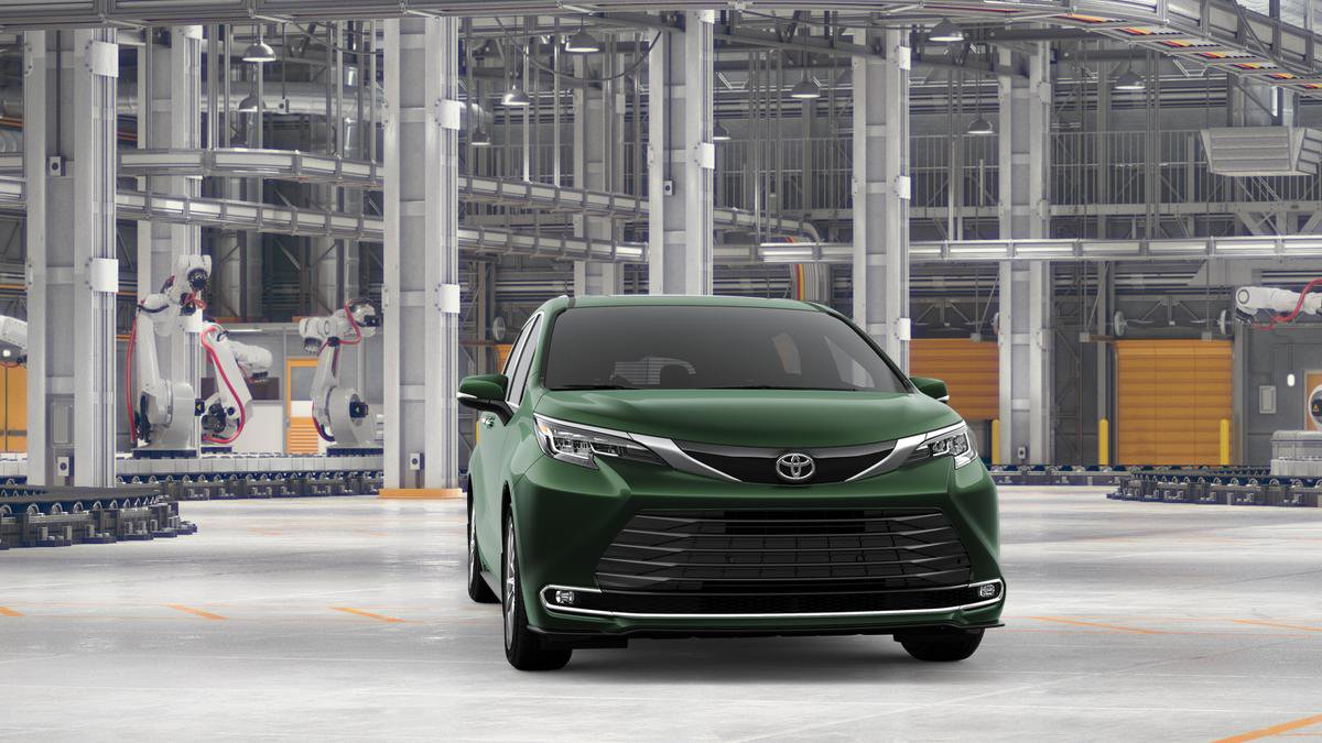 New 2026 Toyota Sienna Limited FWD image 16