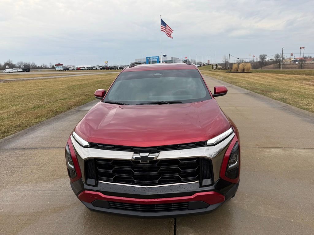 Used 2025 Chevrolet Equinox ACTIV image 12