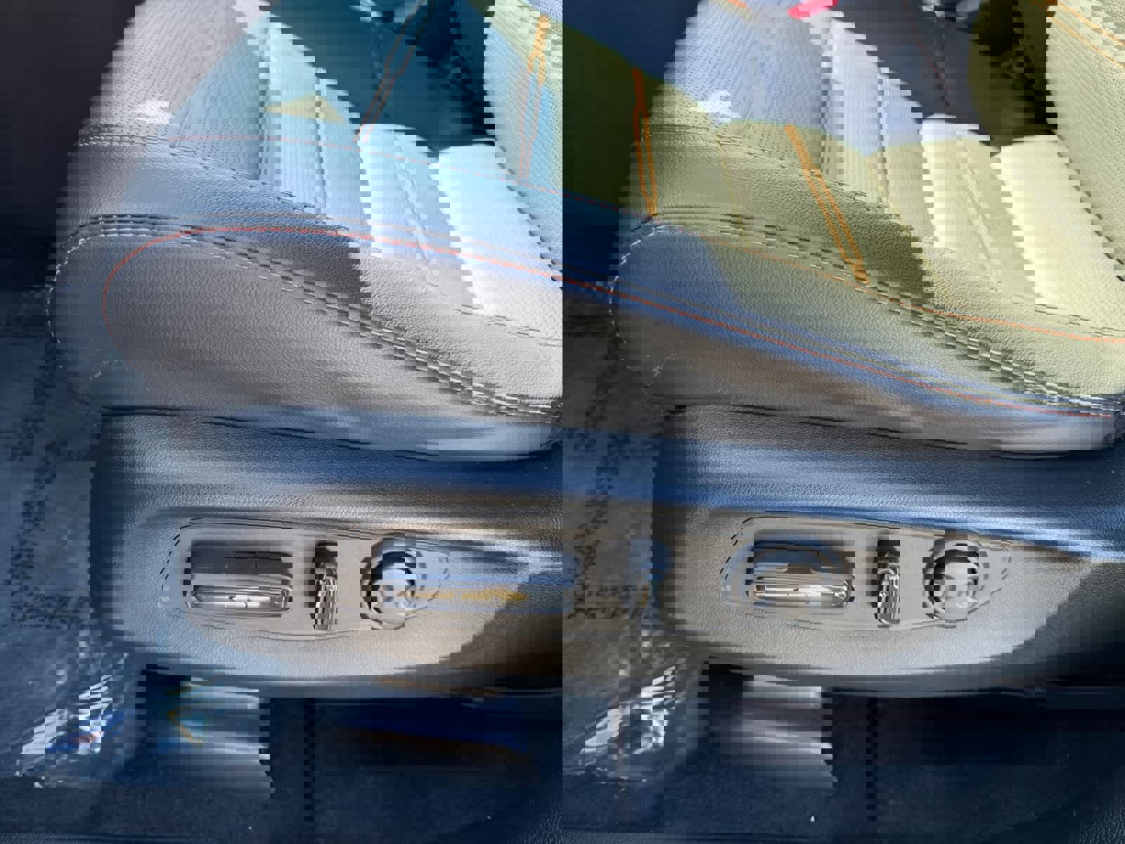 Used 2023 Honda CR-V Sport Touring image 29