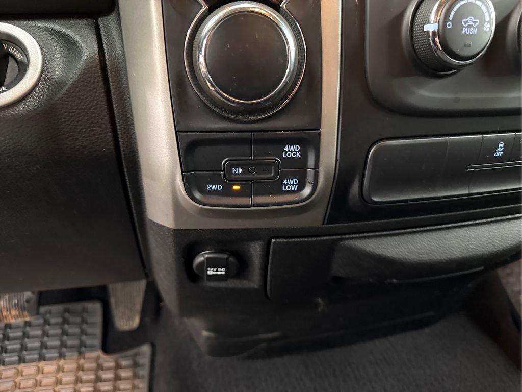 Used 2020 RAM 1500 Classic Warlock image 31