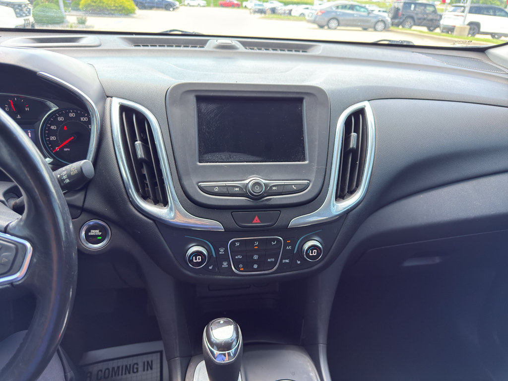 Used 2020 Chevrolet Equinox LT FWD image 17