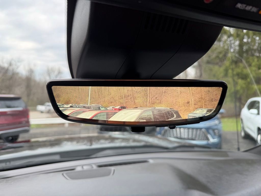 Used 2023 GMC Sierra 1500 Denali Ultimate image 28