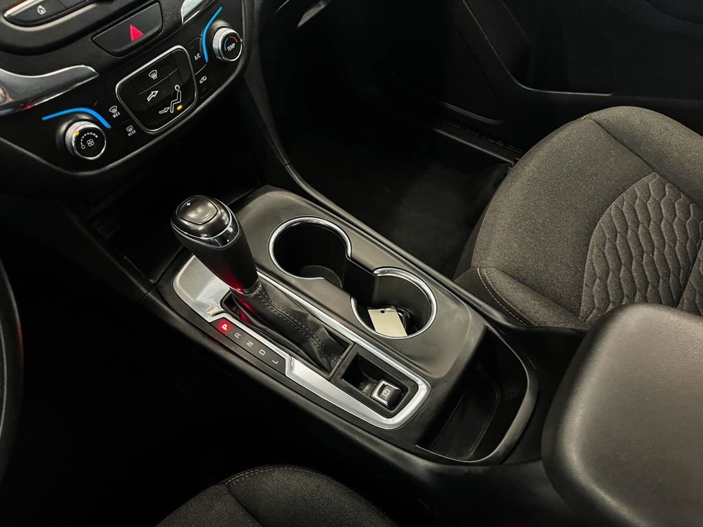 Used 2019 Chevrolet Equinox LT image 22