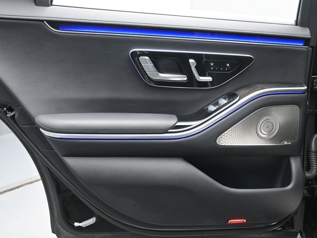 Used 2023 Mercedes-Benz S 580 4MATIC Sedan image 18