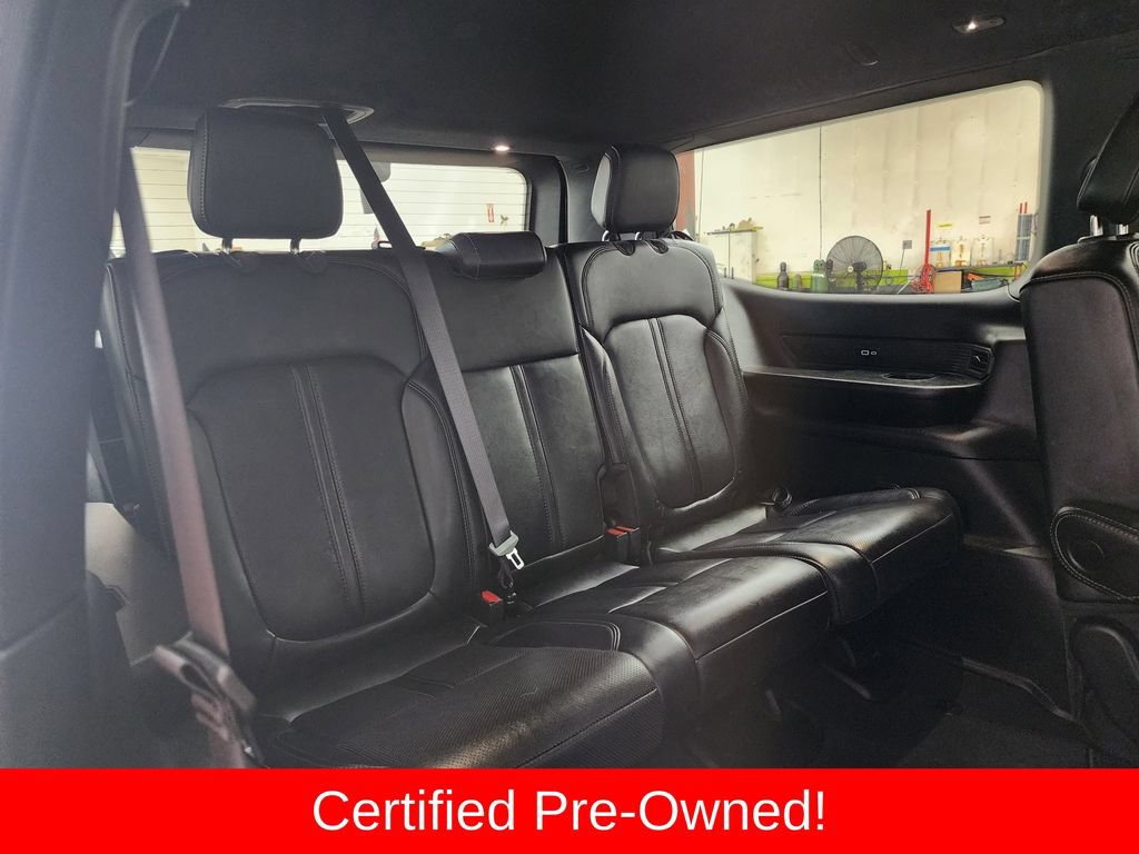 Certified 2025 Jeep Wagoneer Series II AWD/4WD image 31