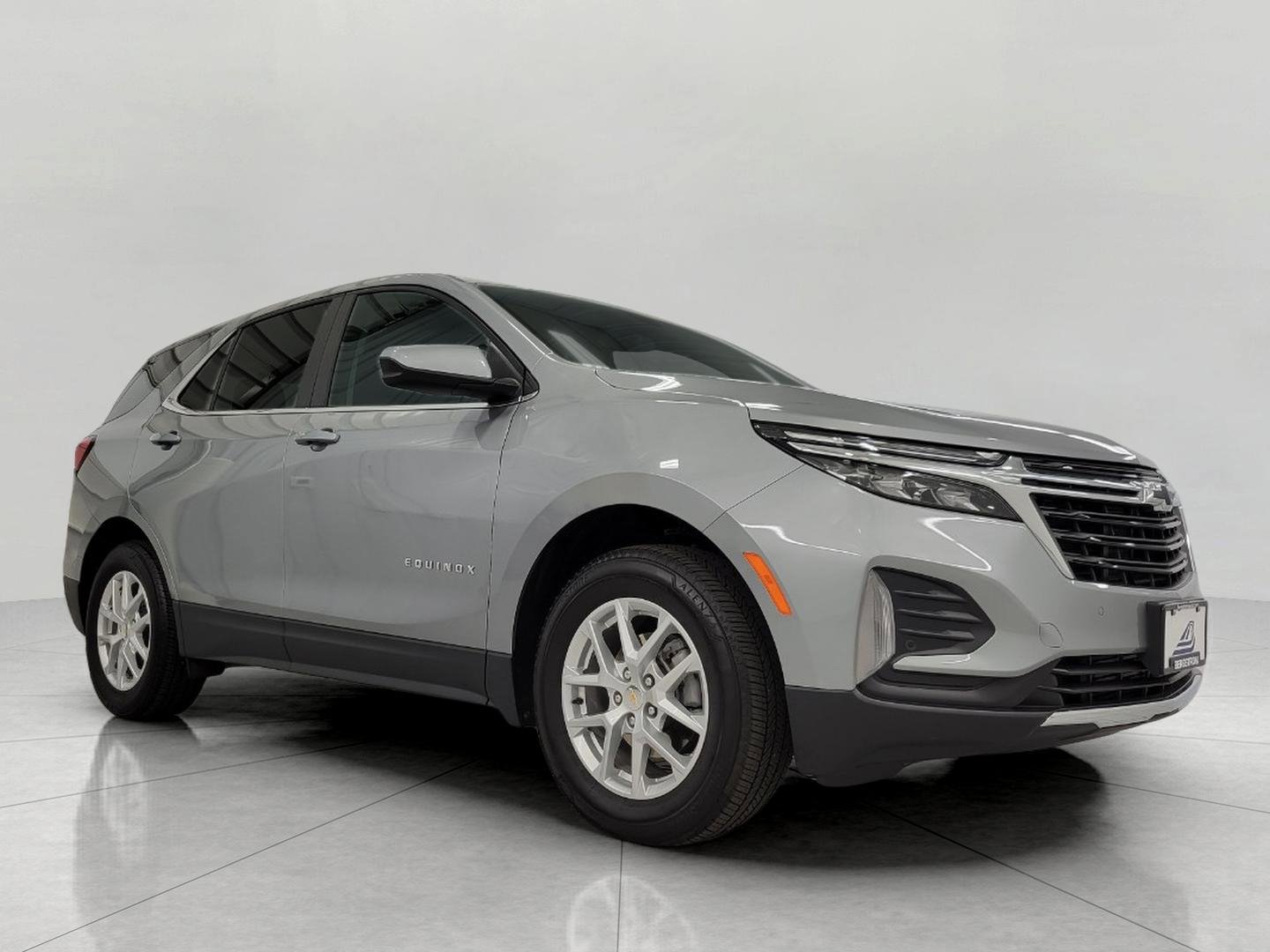 Certified 2023 Chevrolet Equinox LT AWD/4WD image 1