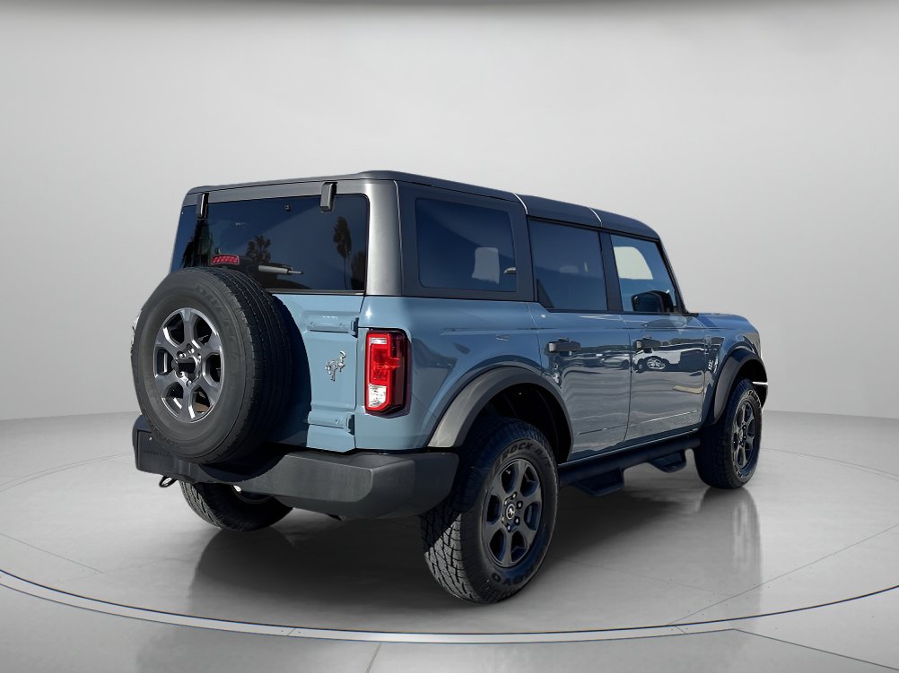 Used 2023 Ford Bronco Big Bend image 3