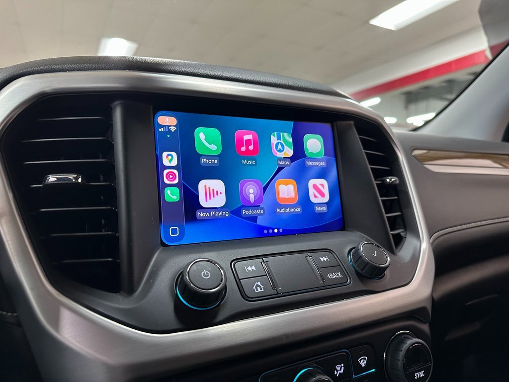 Used 2023 GMC Acadia SLE w/ Driver Convenience Package image 25