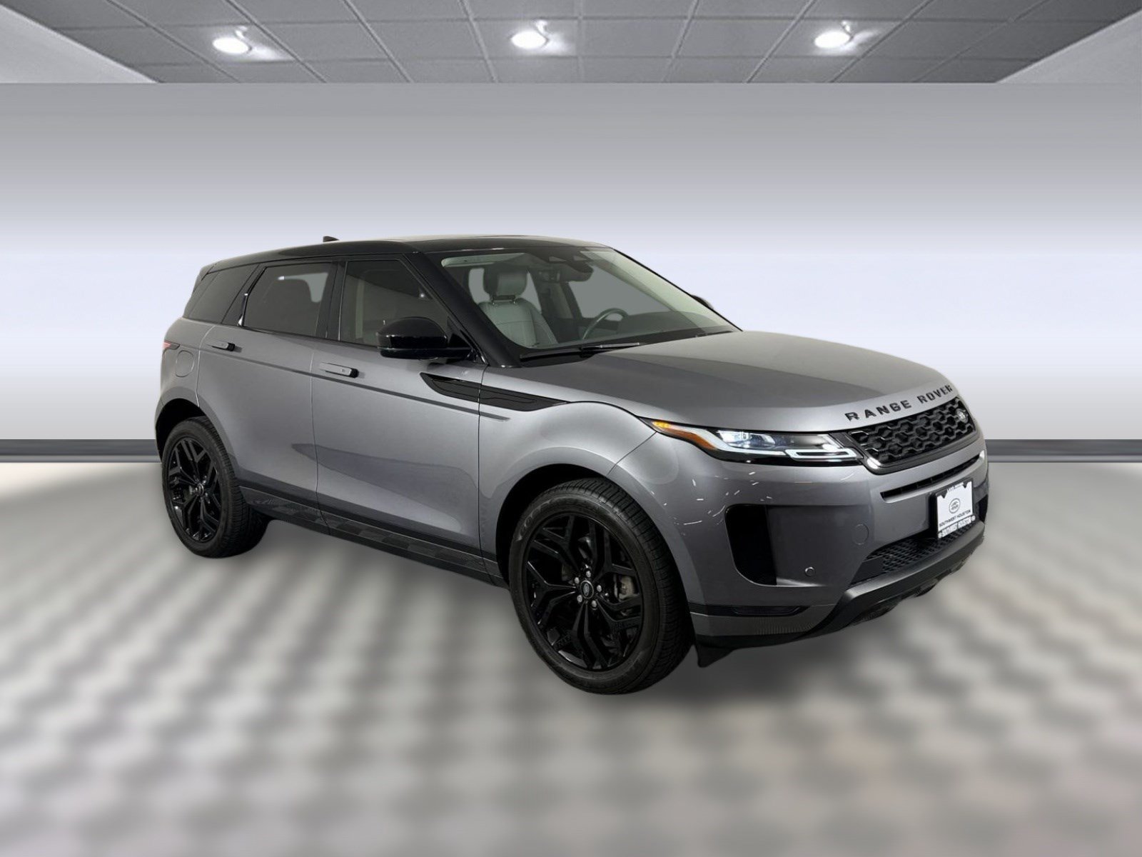 Used 2023 Land Rover Range Rover Evoque SE AWD/4WD image 7
