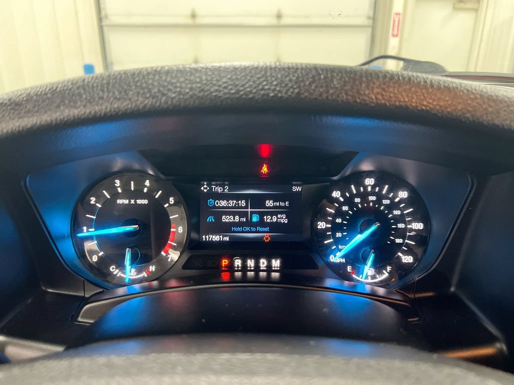 Used 2016 Ford Expedition XLT AWD/4WD image 12