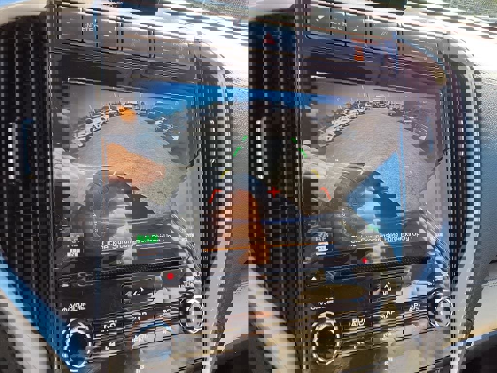 Used 2021 Subaru Ascent Limited w/ Technology Package image 21