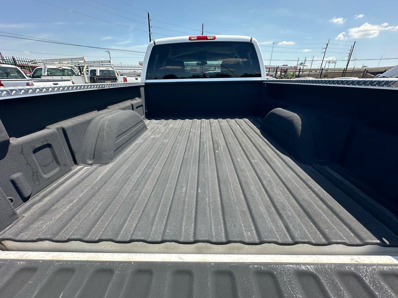 Used 2007 Chevrolet Silverado 1500 LT w/ Extended Cab Value Package AWD/4WD image 20