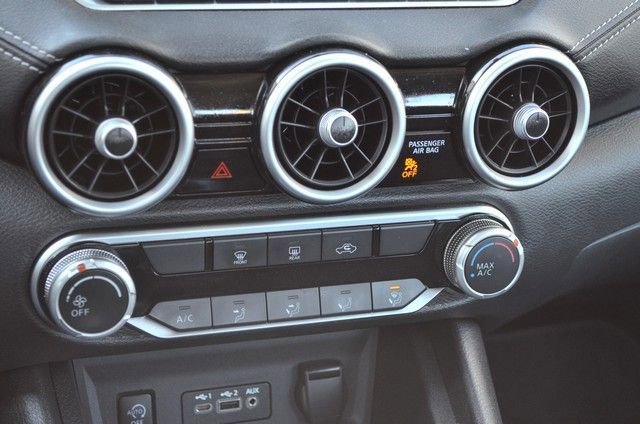 Used 2024 Nissan Sentra SV image 30