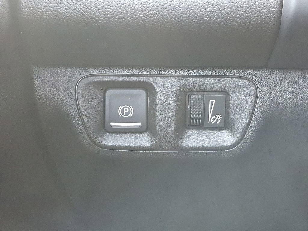 Used 2023 GMC Acadia SLE image 23