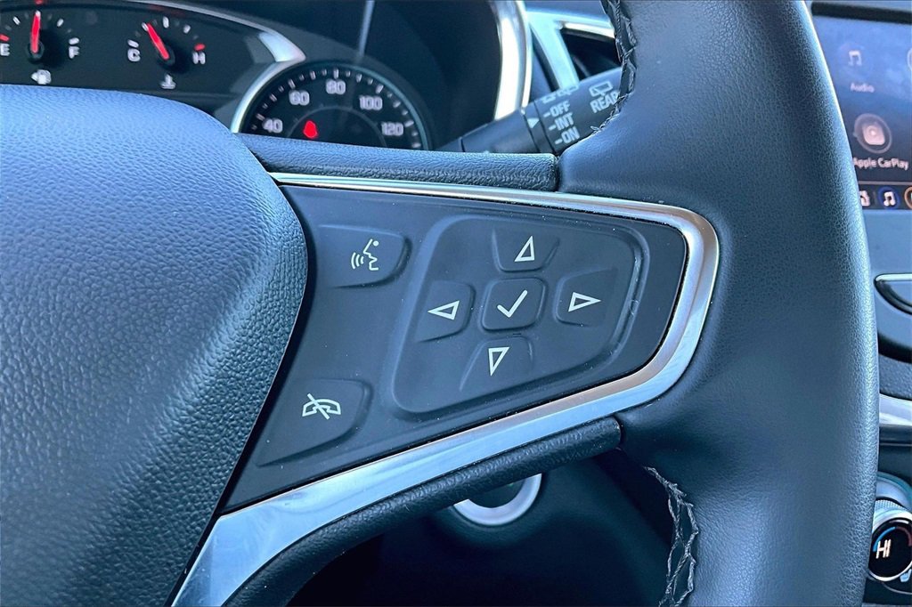 Used 2024 Chevrolet Equinox LT image 17