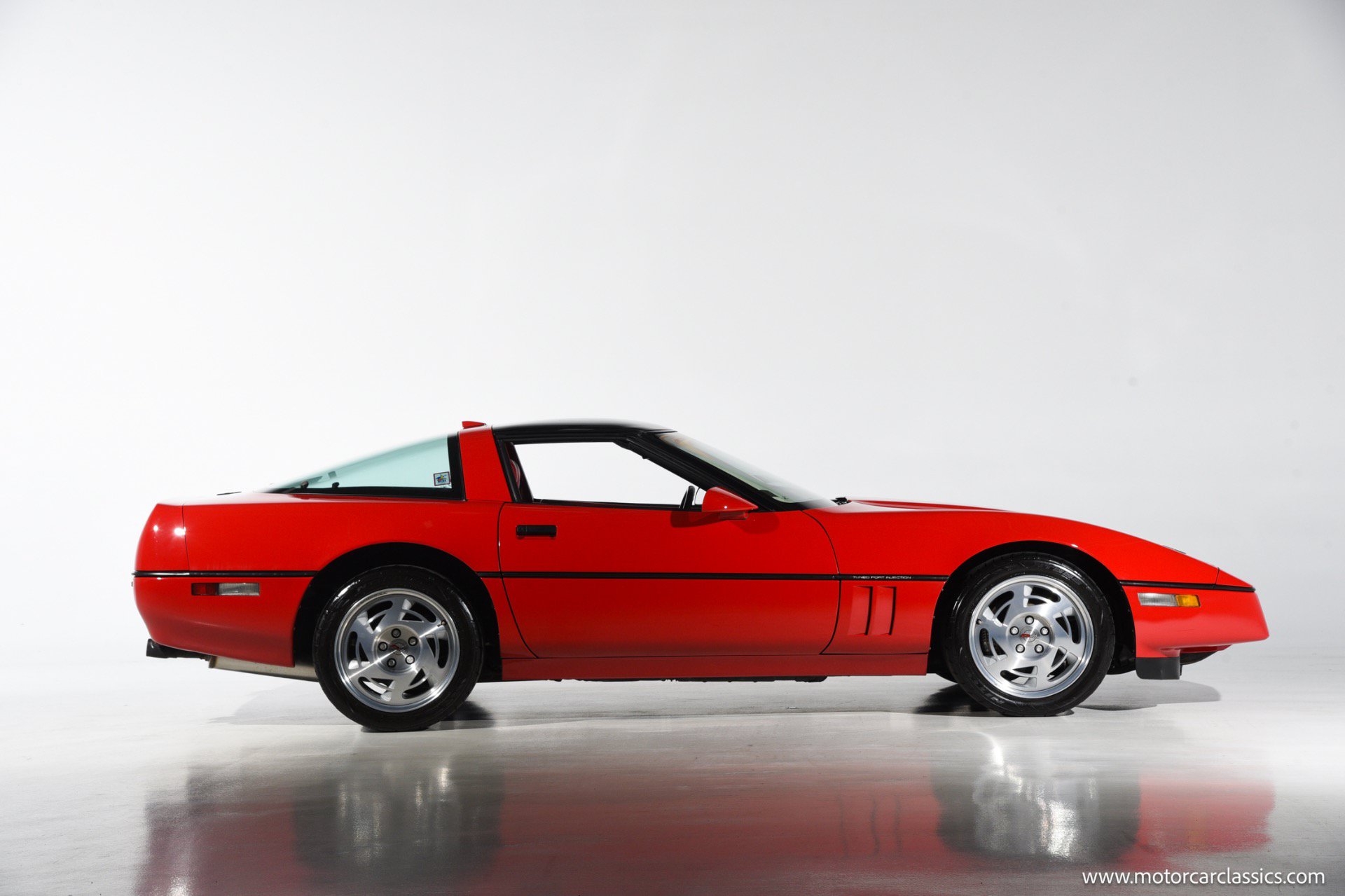 Used 1990 Chevrolet Corvette ZR-1 RWD image 10