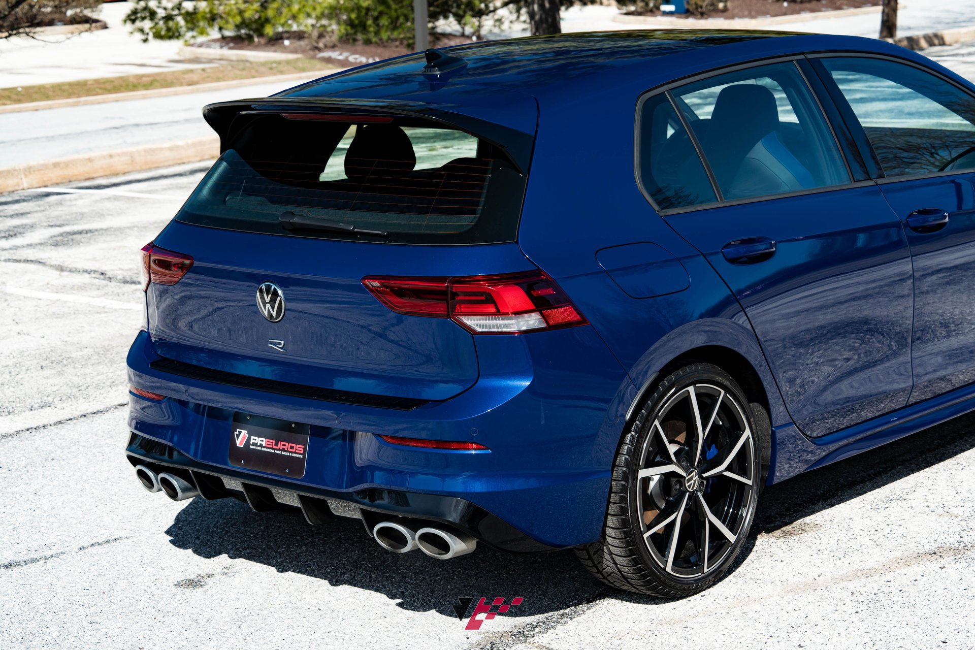 Used 2023 Volkswagen Golf R 2.0T Manual image 28