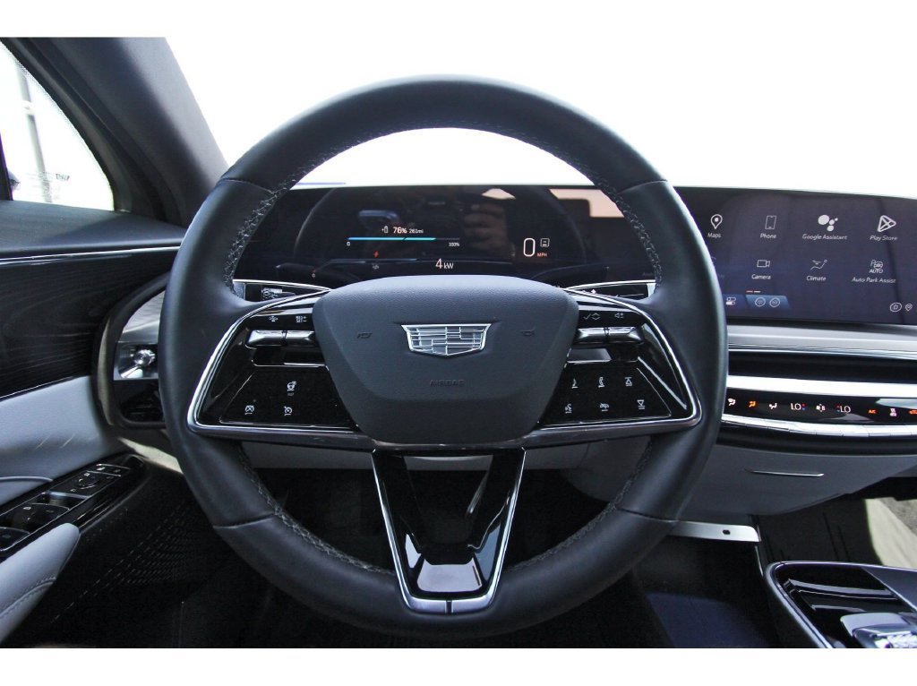 Used 2024 Cadillac Lyriq Sport RWD image 14