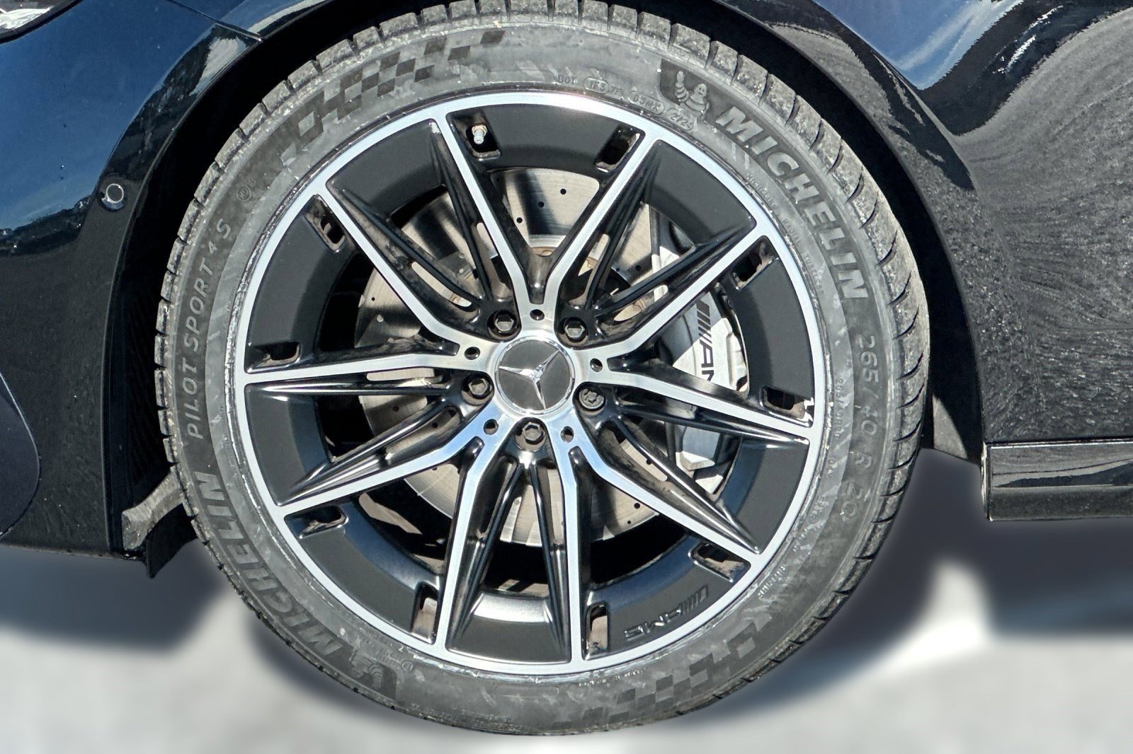 Used 2025 Mercedes-Benz E 53 AMG e 4MATIC Sedan image 12