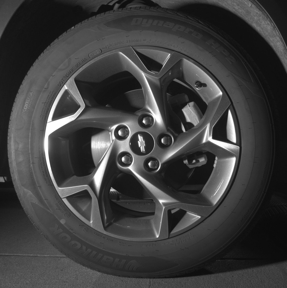 Used 2025 Chevrolet Trax LT FWD image 13