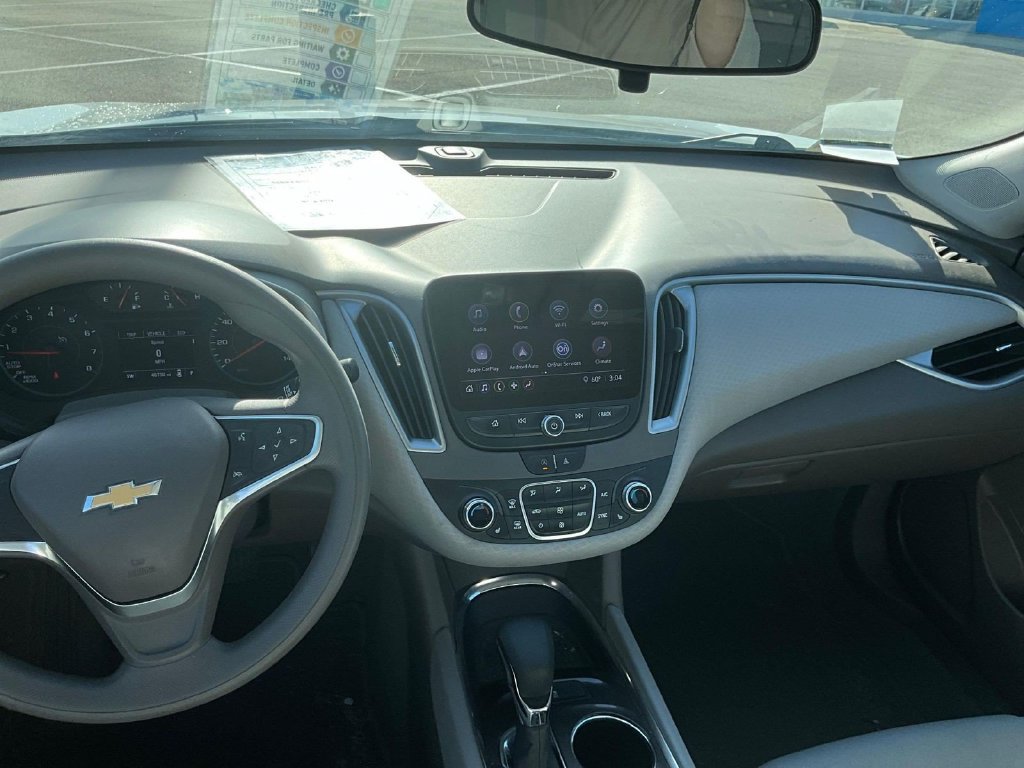 Used 2022 Chevrolet Malibu LT FWD image 10