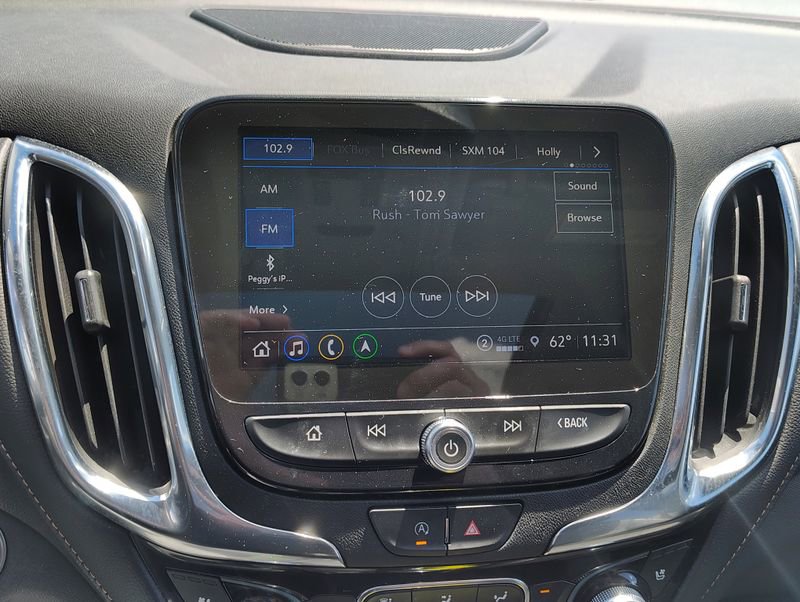 Used 2024 Chevrolet Equinox Premier AWD/4WD image 18