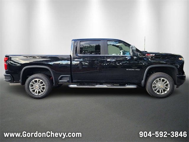 New 2025 Chevrolet Silverado 2500 LT w/ Z71 Chrome Sport Edition image 6