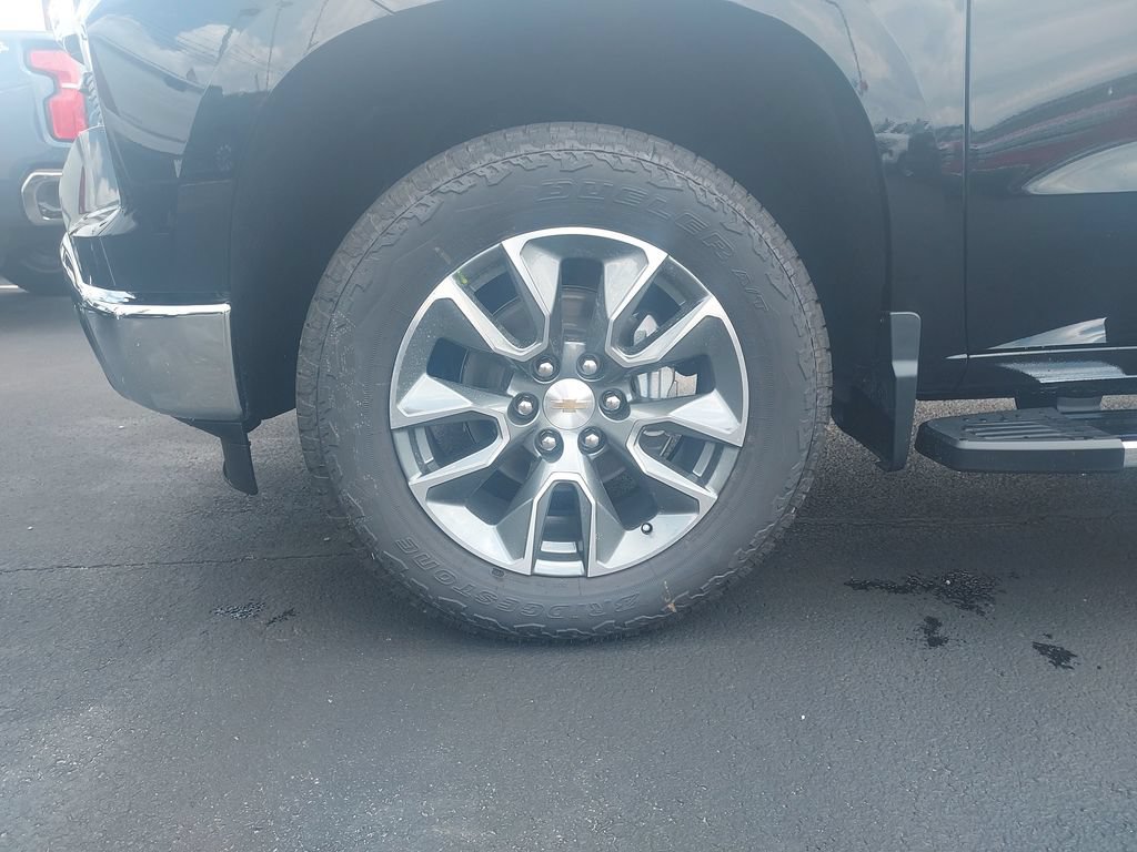 New 2026 Chevrolet Silverado 1500 LT w/ Z71 Off-Road Package AWD/4WD image 10