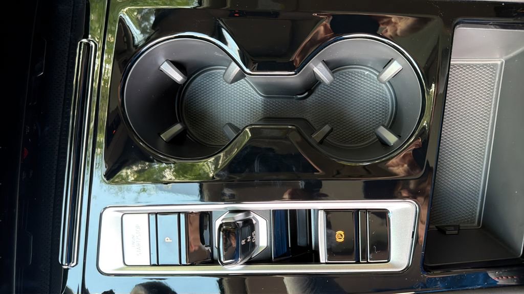 New 2026 Volkswagen Atlas Peak Edition AWD/4WD image 28