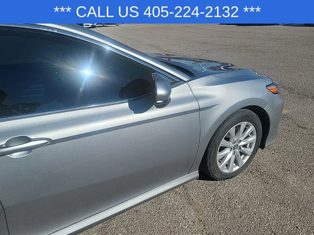 Used 2020 Toyota Camry LE image 16