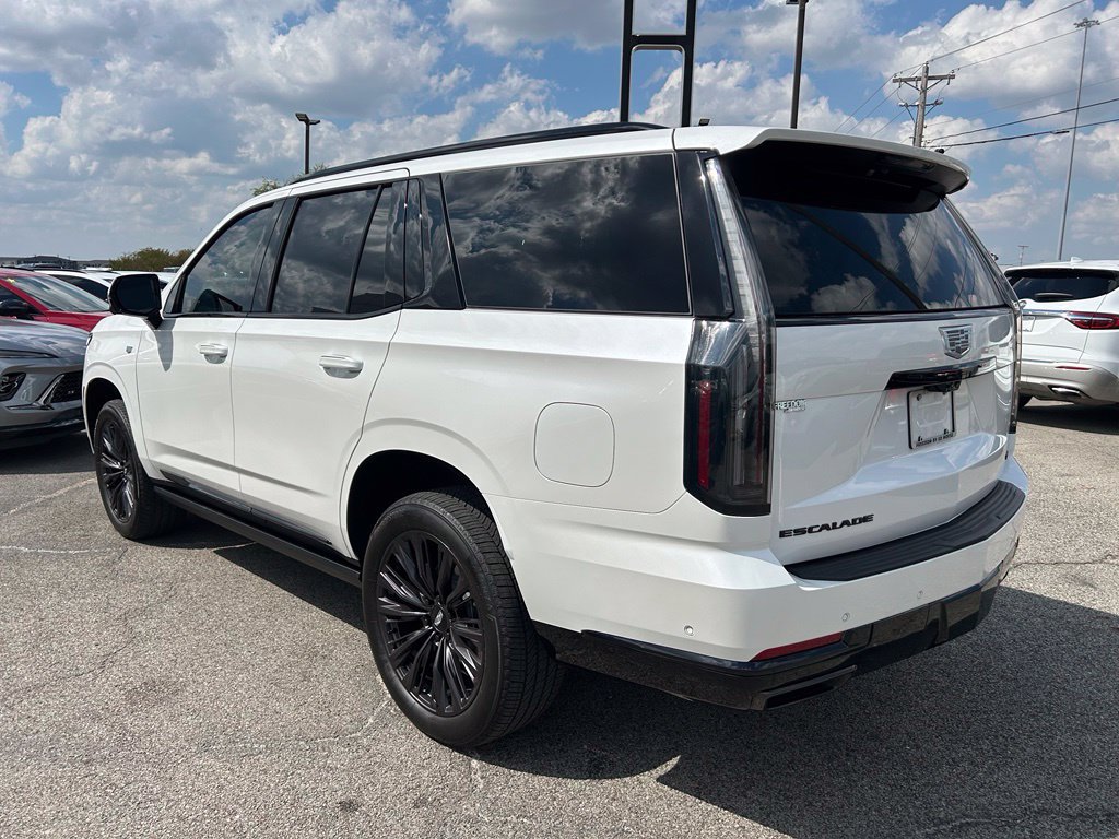 Used 2025 Cadillac Escalade Sport w/ LPO, ONYX Package RWD image 3