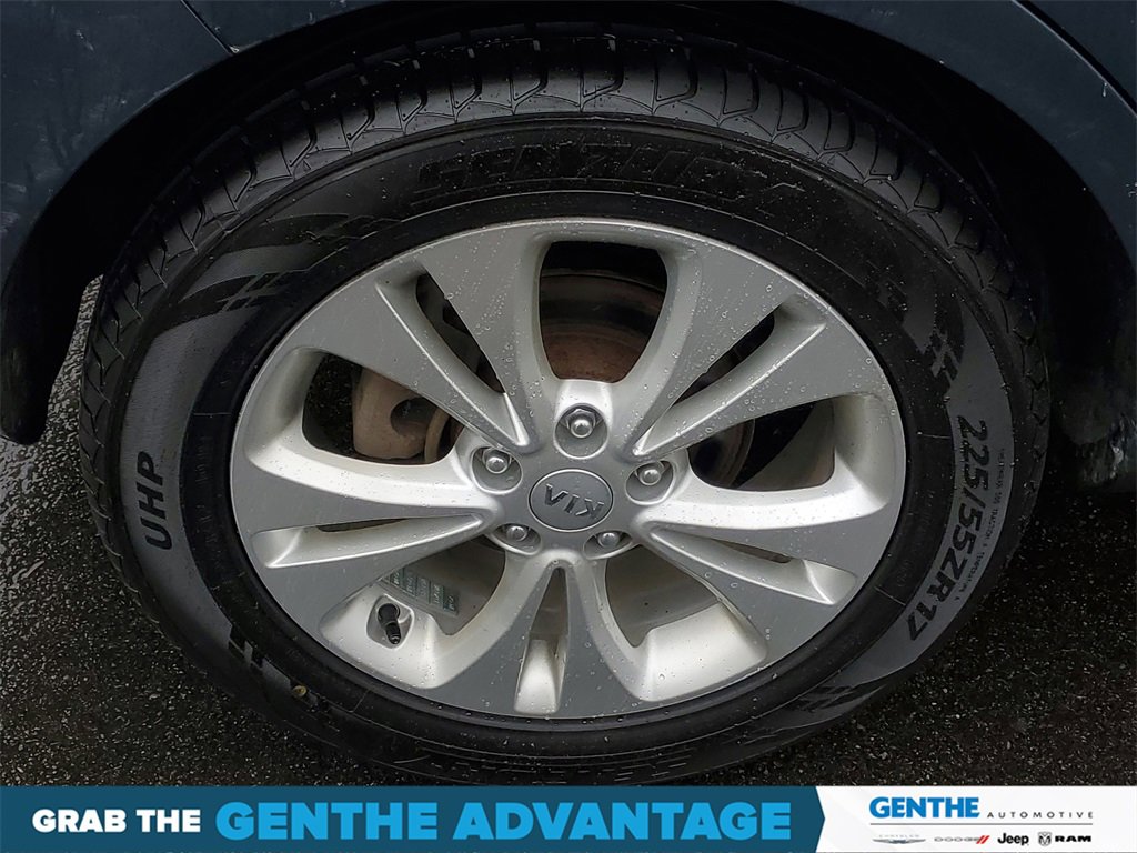 Used 2015 Kia Soul + image 5